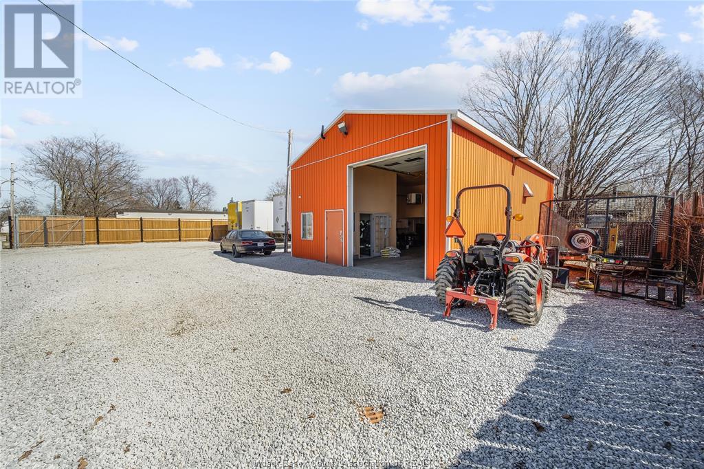 Photo 5 of 3465 71 Wilkinson Lane, Windsor ON