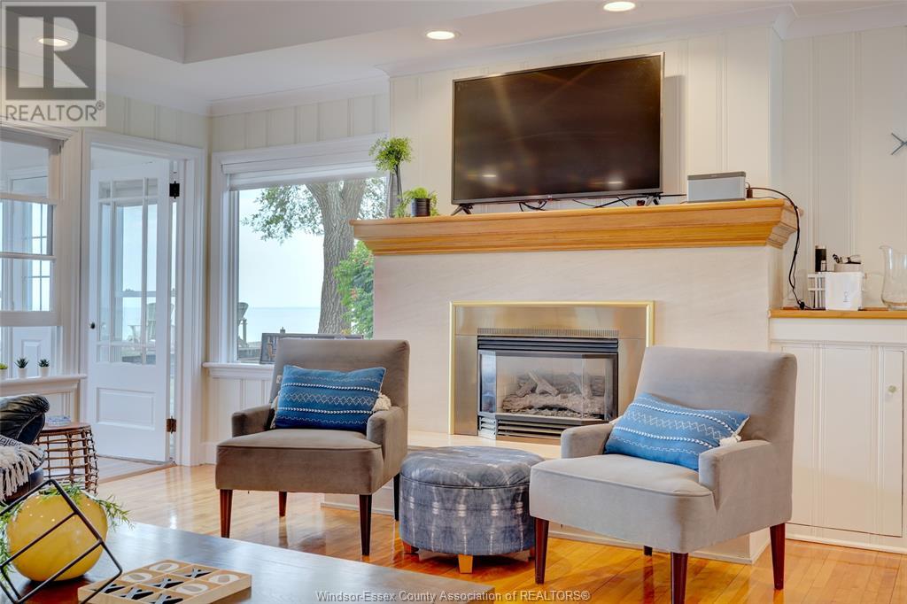 Photo 15 of 704 Point Pelee Drive, Leamington ON