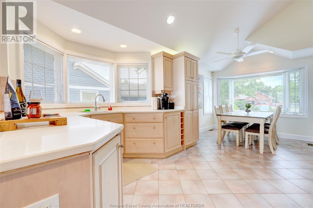 Photo 23 of 704 Point Pelee Drive, Leamington ON