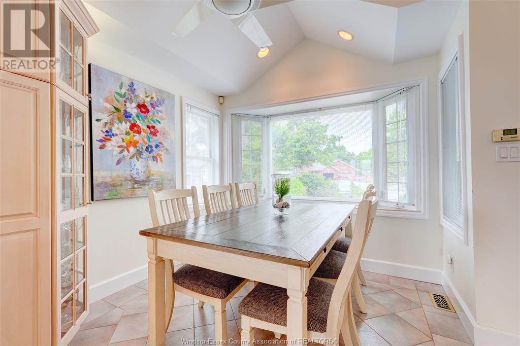 Photo 24 of 704 Point Pelee Drive, Leamington ON