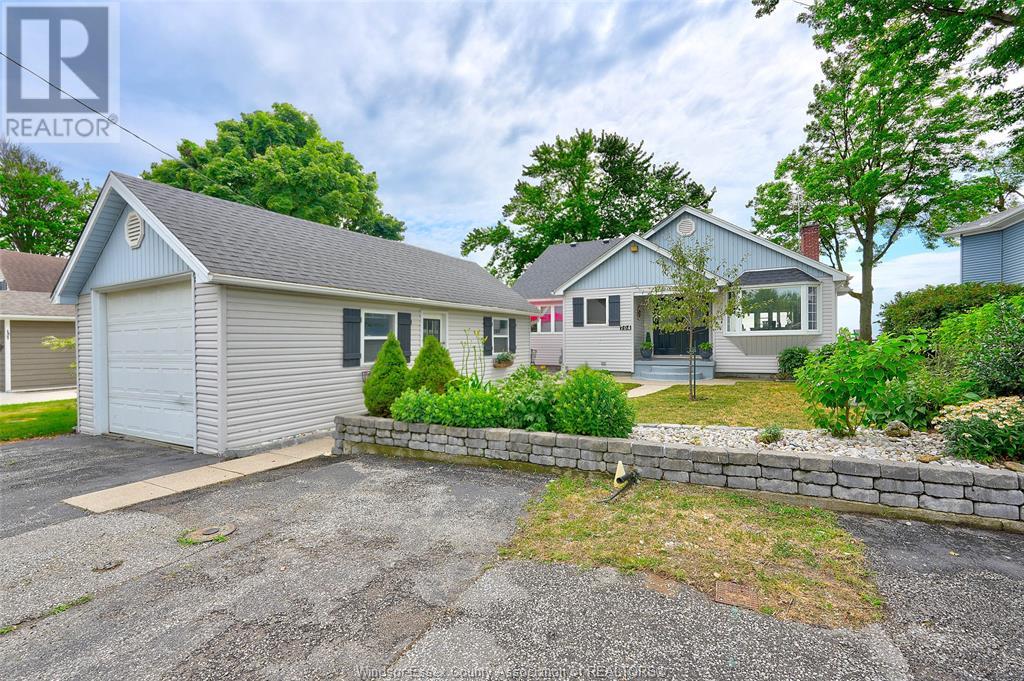 Photo 6 of 704 Point Pelee Drive, Leamington ON