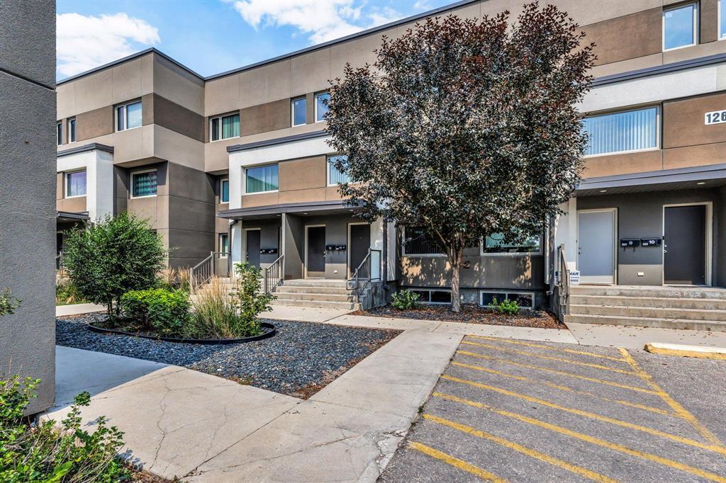 Photo 1 of 11 1265 Troy Avenue, Winnipeg MB