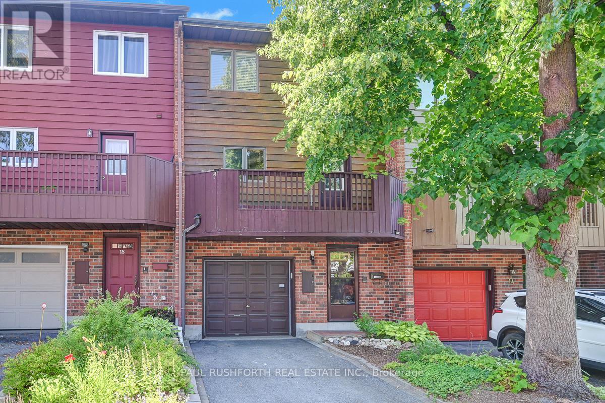 16 Oakley Avenue