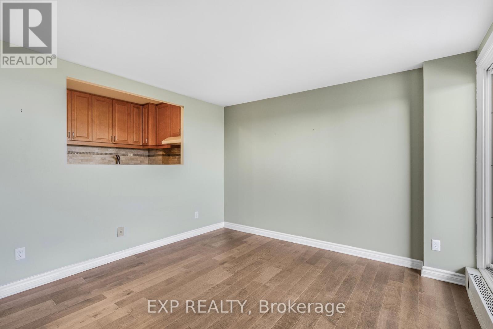 Photo 5 of 1501 1081 Ambleside Drive, Ottawa ON