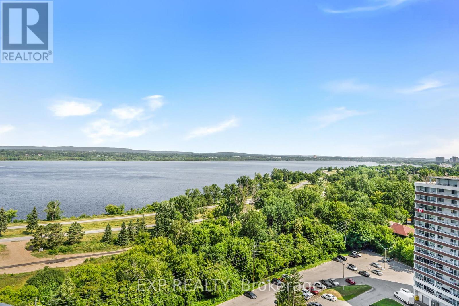 Photo 2 of 1501 1081 Ambleside Drive, Ottawa ON