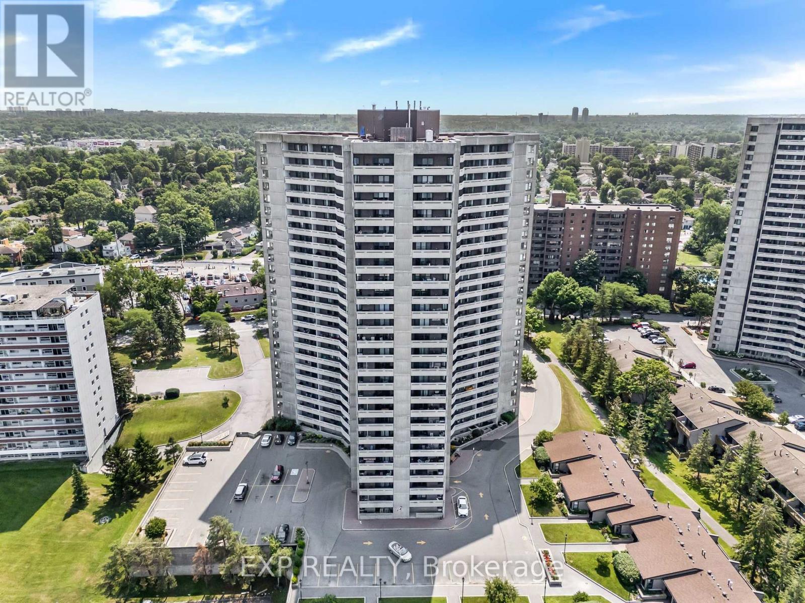 Photo 9 of 1501 1081 Ambleside Drive, Ottawa ON