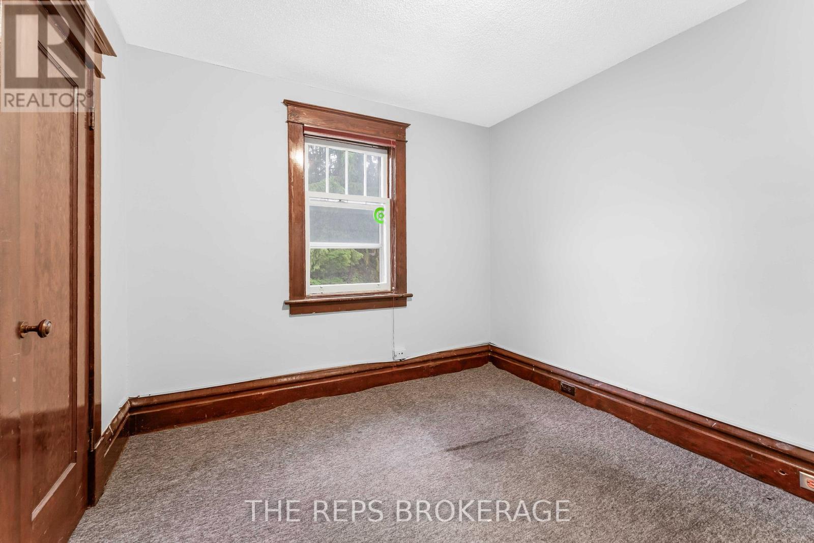 Photo 15 of 322 Waverley Street, Ottawa ON