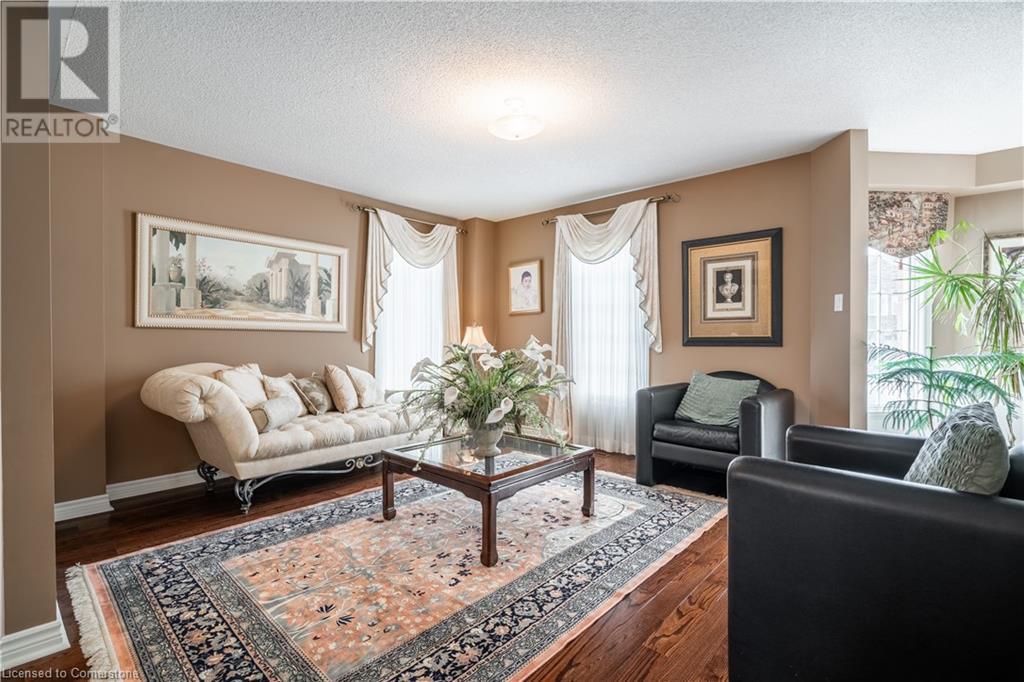 Photo 25 of 89 Meadowlands Boulevard, Ancaster ON