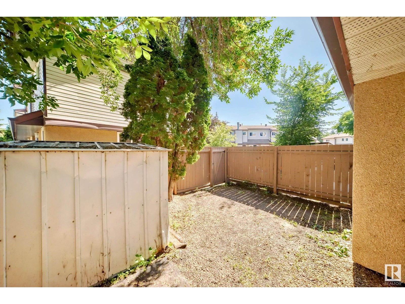 Photo 24 of 2369 139 Av Nw, Edmonton AB