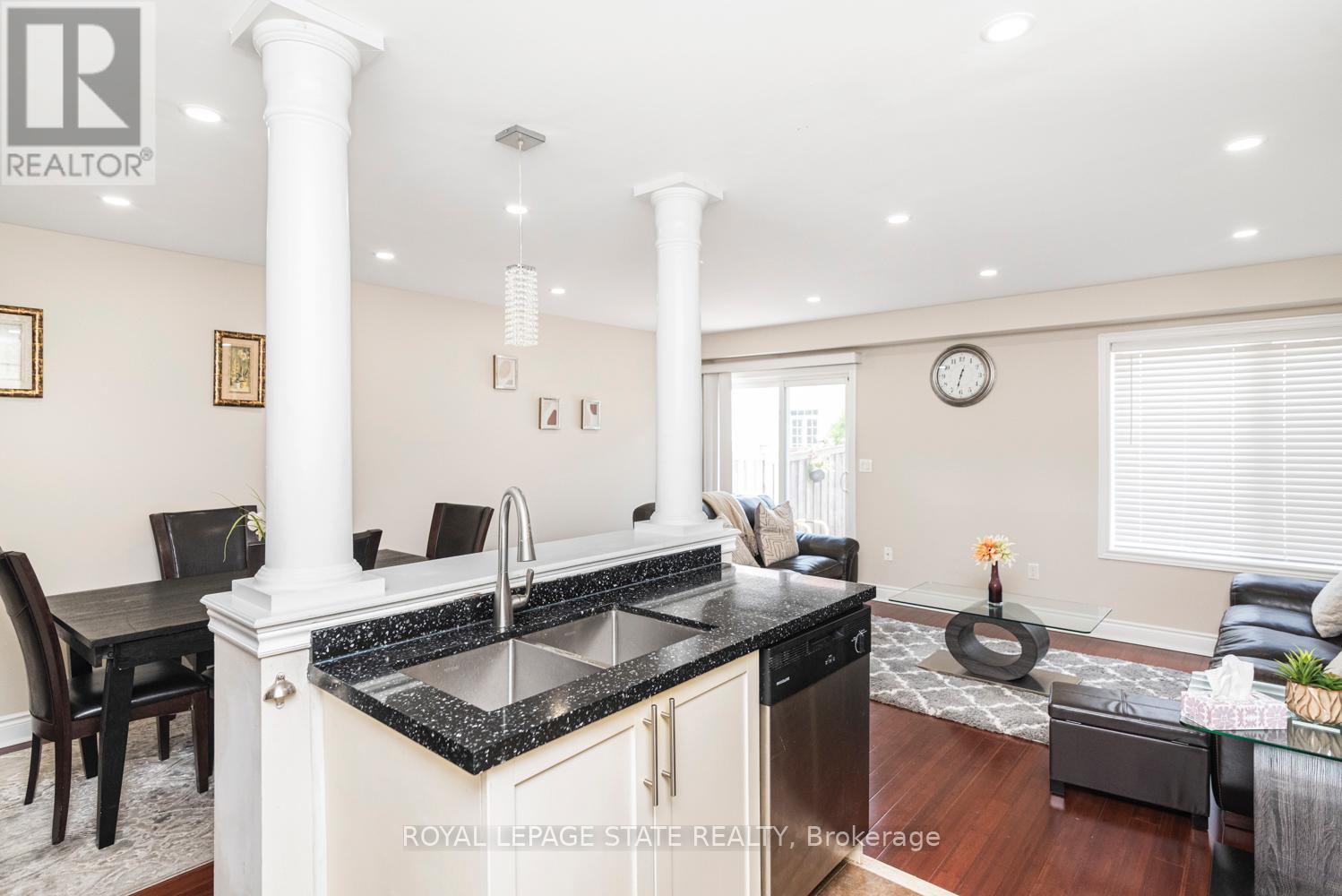 Photo 15 of 4825 Verdi Street, Burlington ON