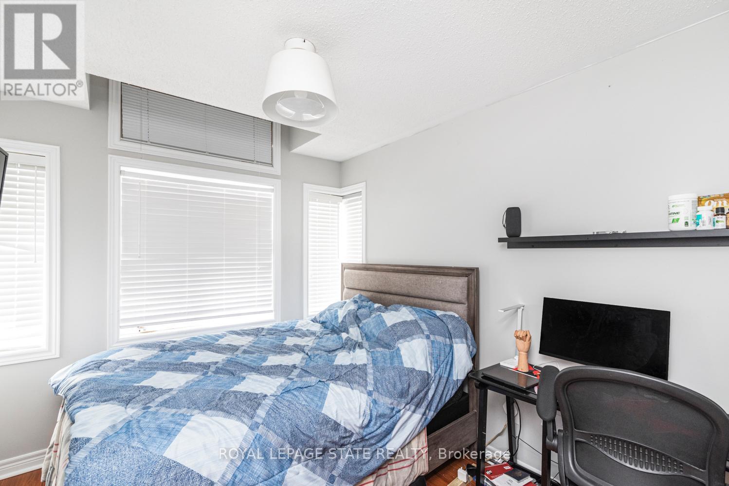 Photo 26 of 4825 Verdi Street, Burlington ON