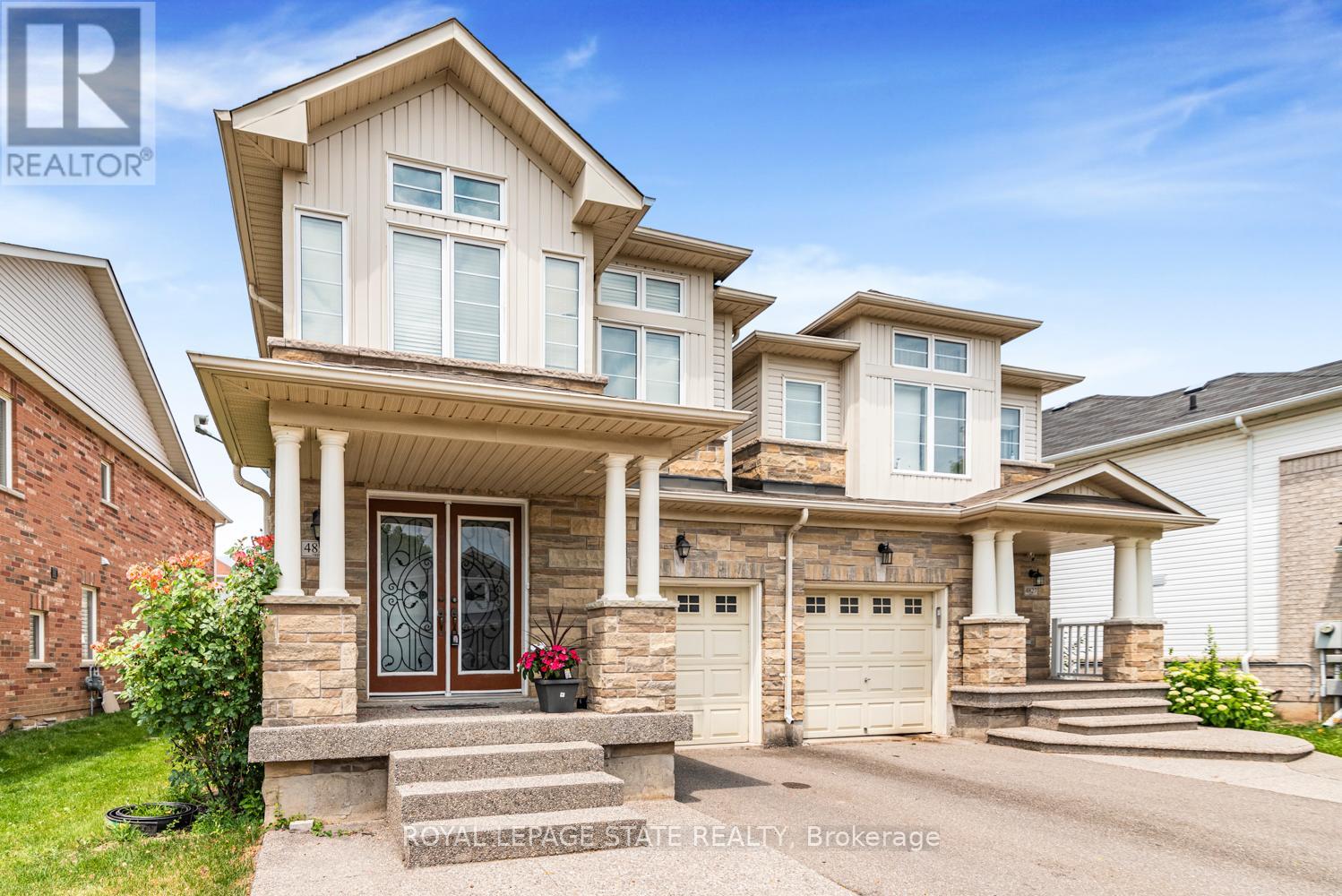 Photo 3 of 4825 Verdi Street, Burlington ON