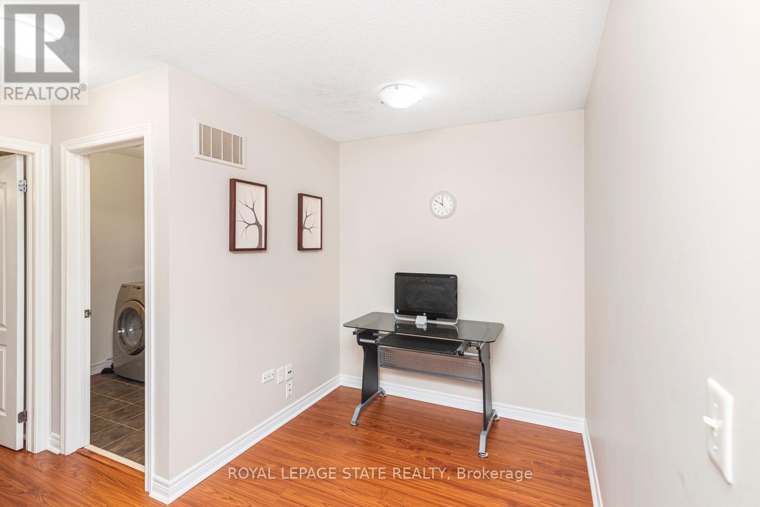 Photo 38 of 4825 Verdi Street, Burlington ON