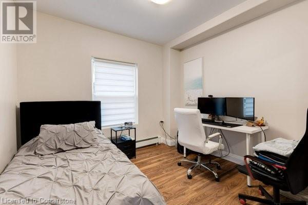 Photo 32 of 152 Sanford Avenue S, Hamilton ON