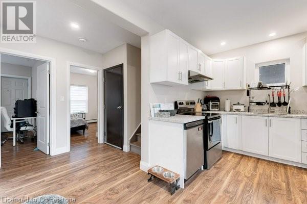 Photo 39 of 152 Sanford Avenue S, Hamilton ON