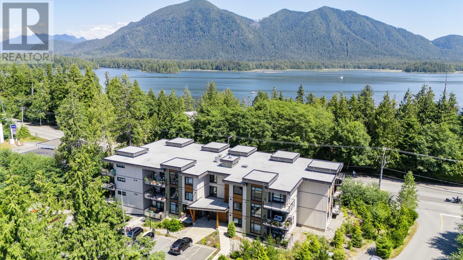 206 700 Yew Wood Rd, Tofino