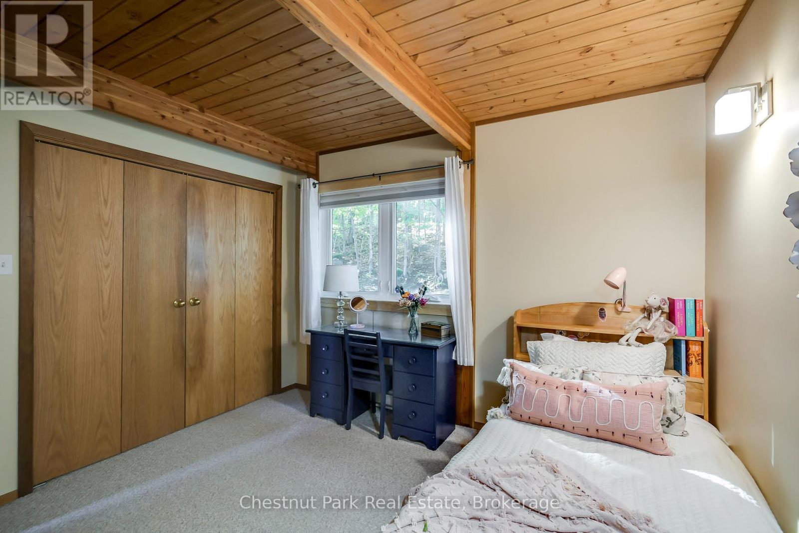 Photo 35 of 1033 Point Ideal Road, Lake Of Bays ON