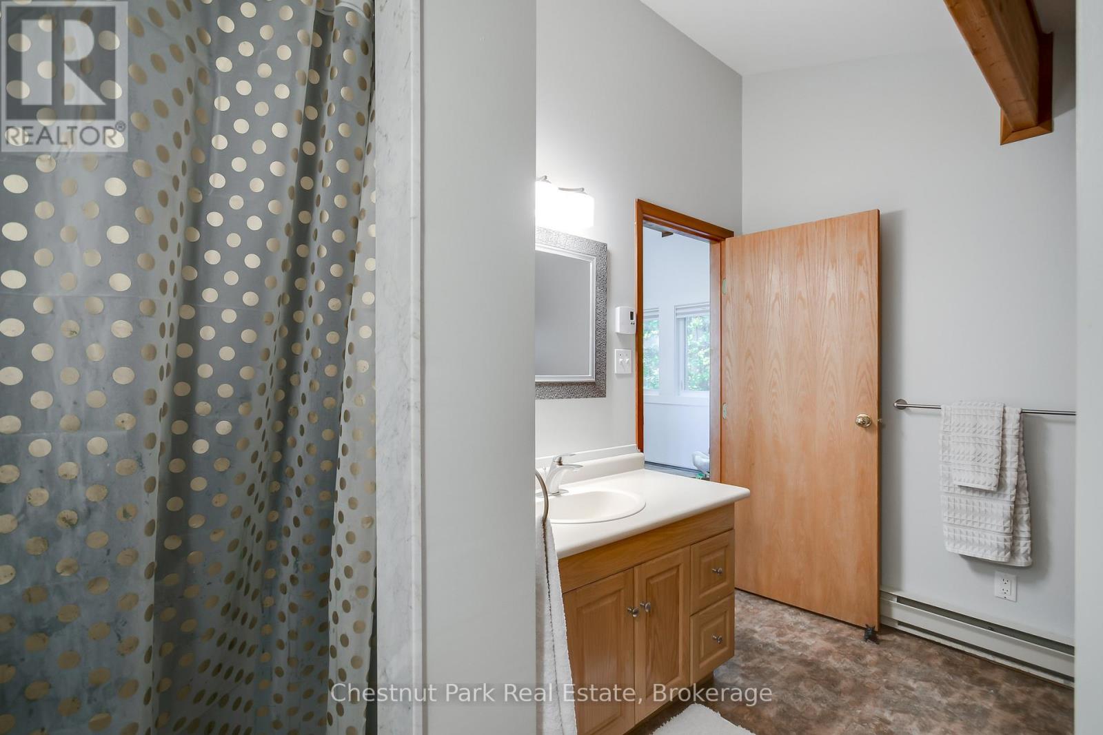 Photo 17 of 1033 Point Ideal Road, Lake Of Bays ON