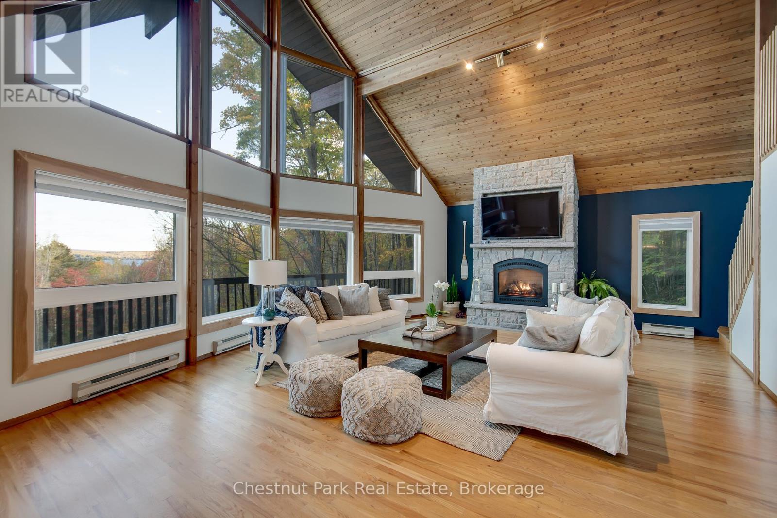 Photo 1 of 1033 Point Ideal Road, Lake Of Bays ON