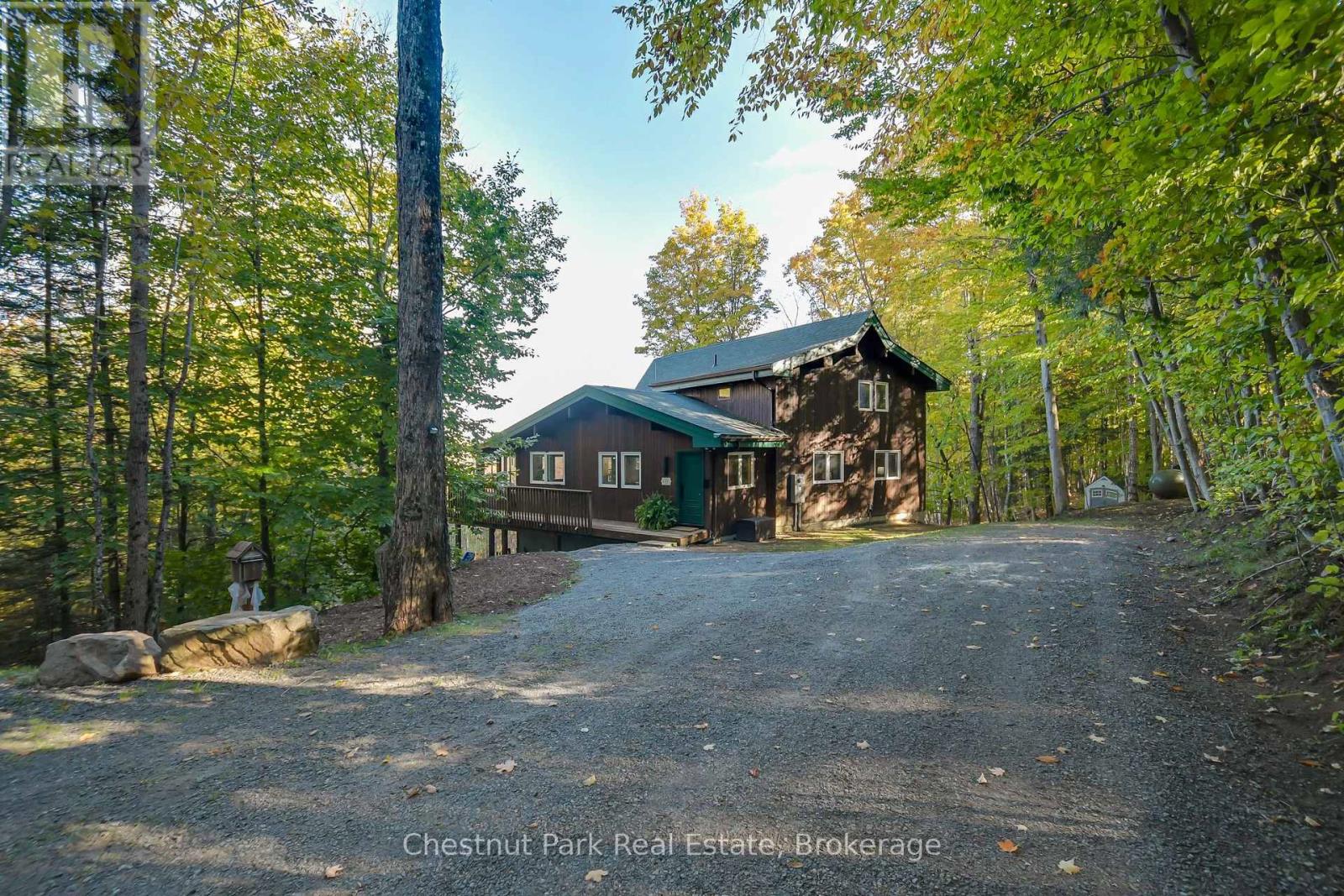 Photo 6 of 1033 Point Ideal Road, Lake Of Bays ON