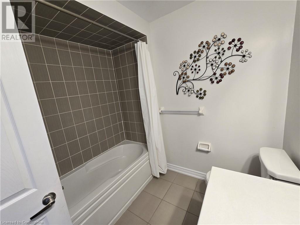 Photo 14 of 570 Linden Drive Unit 9, Cambridge ON