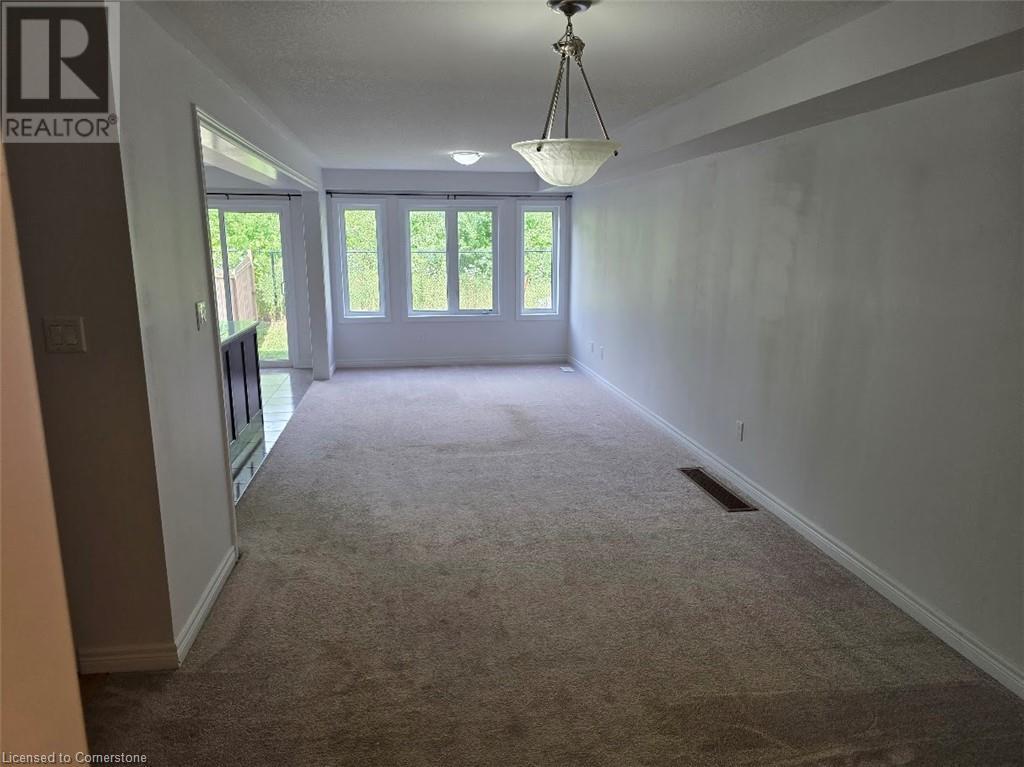 Photo 2 of 570 Linden Drive Unit 9, Cambridge ON