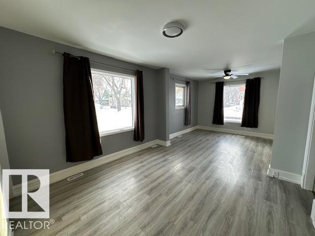 Photo 17 of 10803 93 St Nw, Edmonton AB