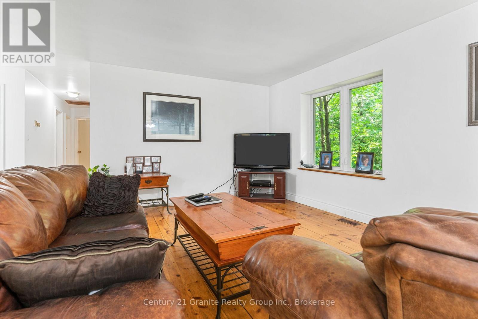 Photo 17 of 1029 Wigamog Road, Minden Hills ON