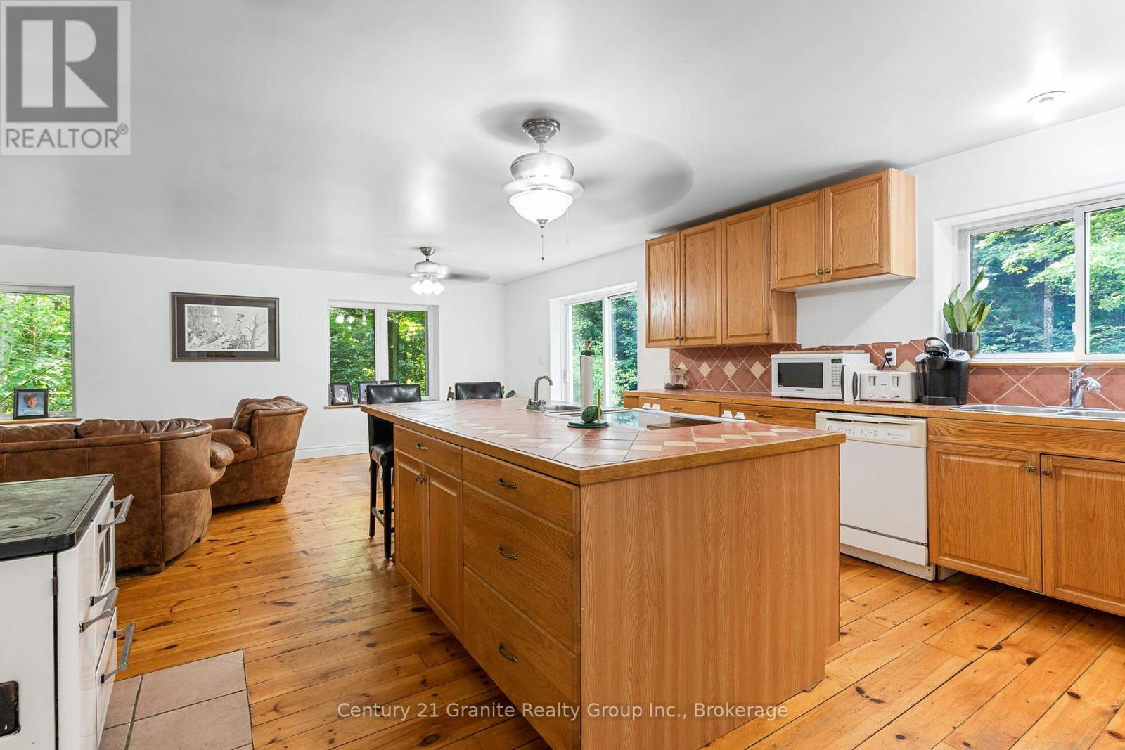 Photo 22 of 1029 Wigamog Road, Minden Hills ON