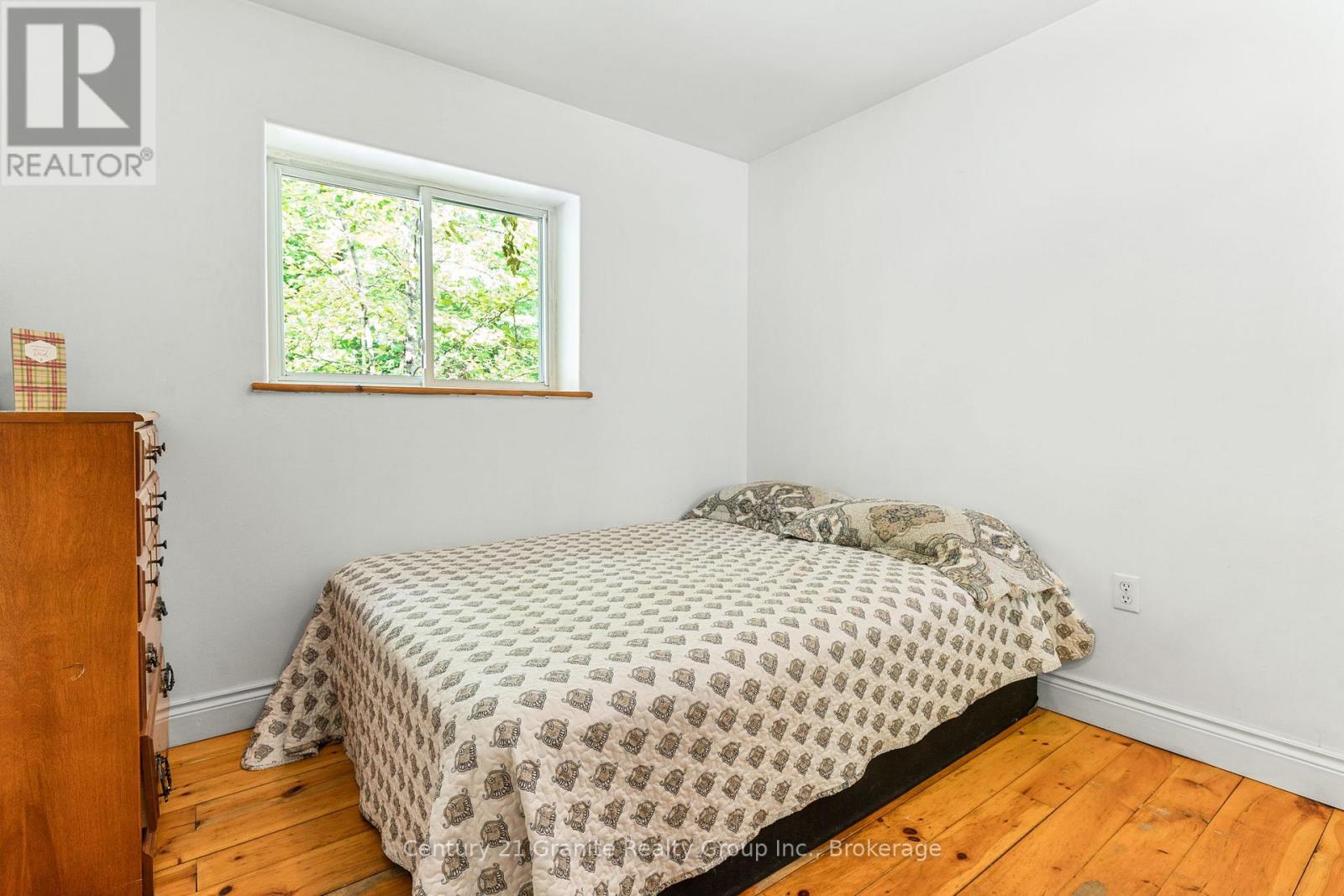 Photo 29 of 1029 Wigamog Road, Minden Hills ON
