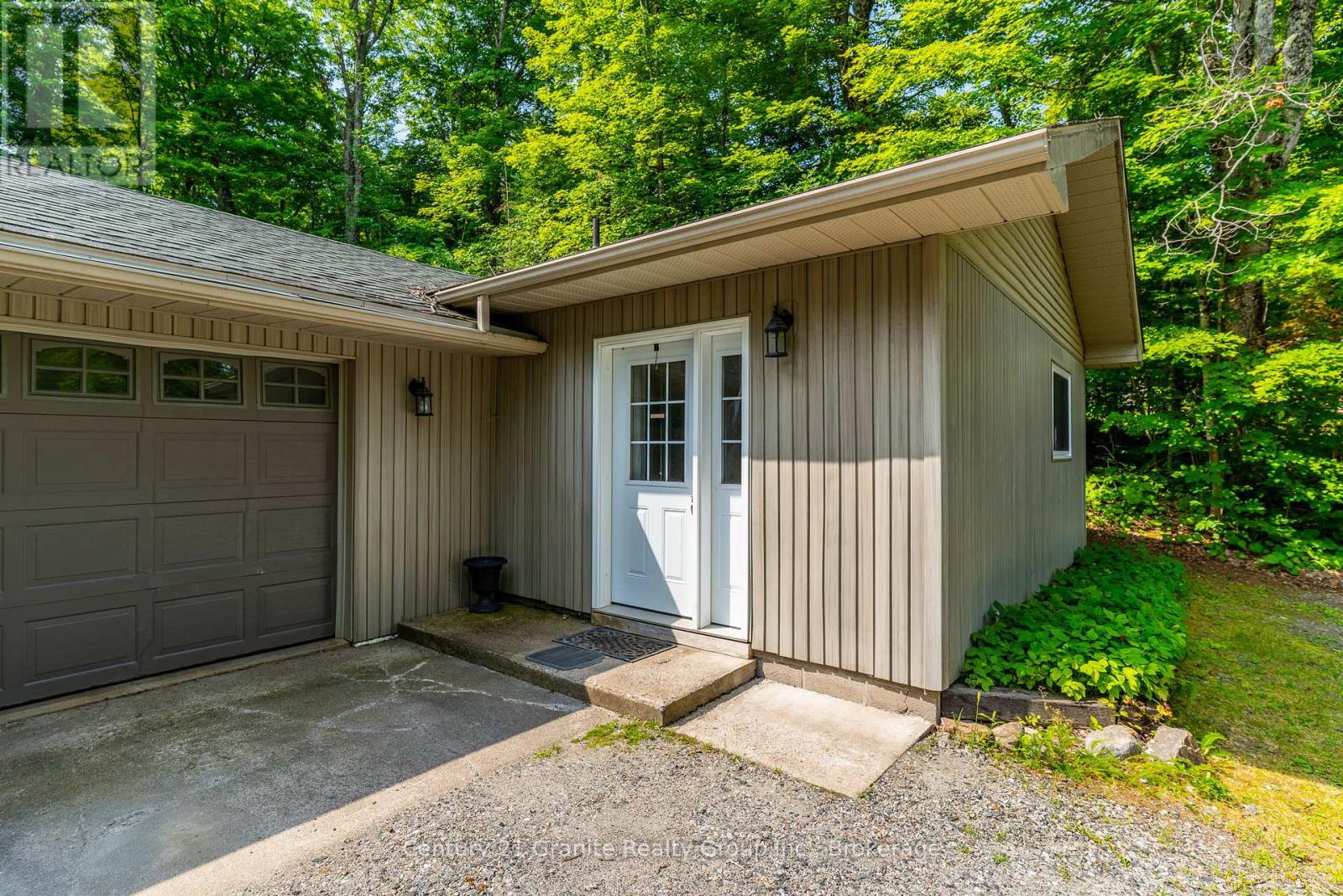Photo 4 of 1029 Wigamog Road, Minden Hills ON