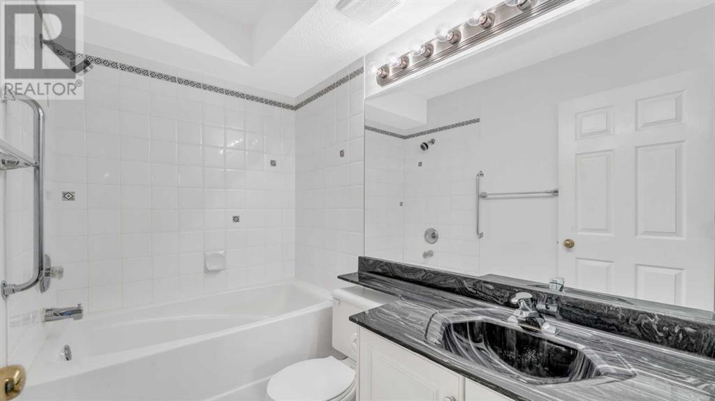 Single Family House for Sale in   Chaparral Ridge Drive SE Chaparral Calgary 