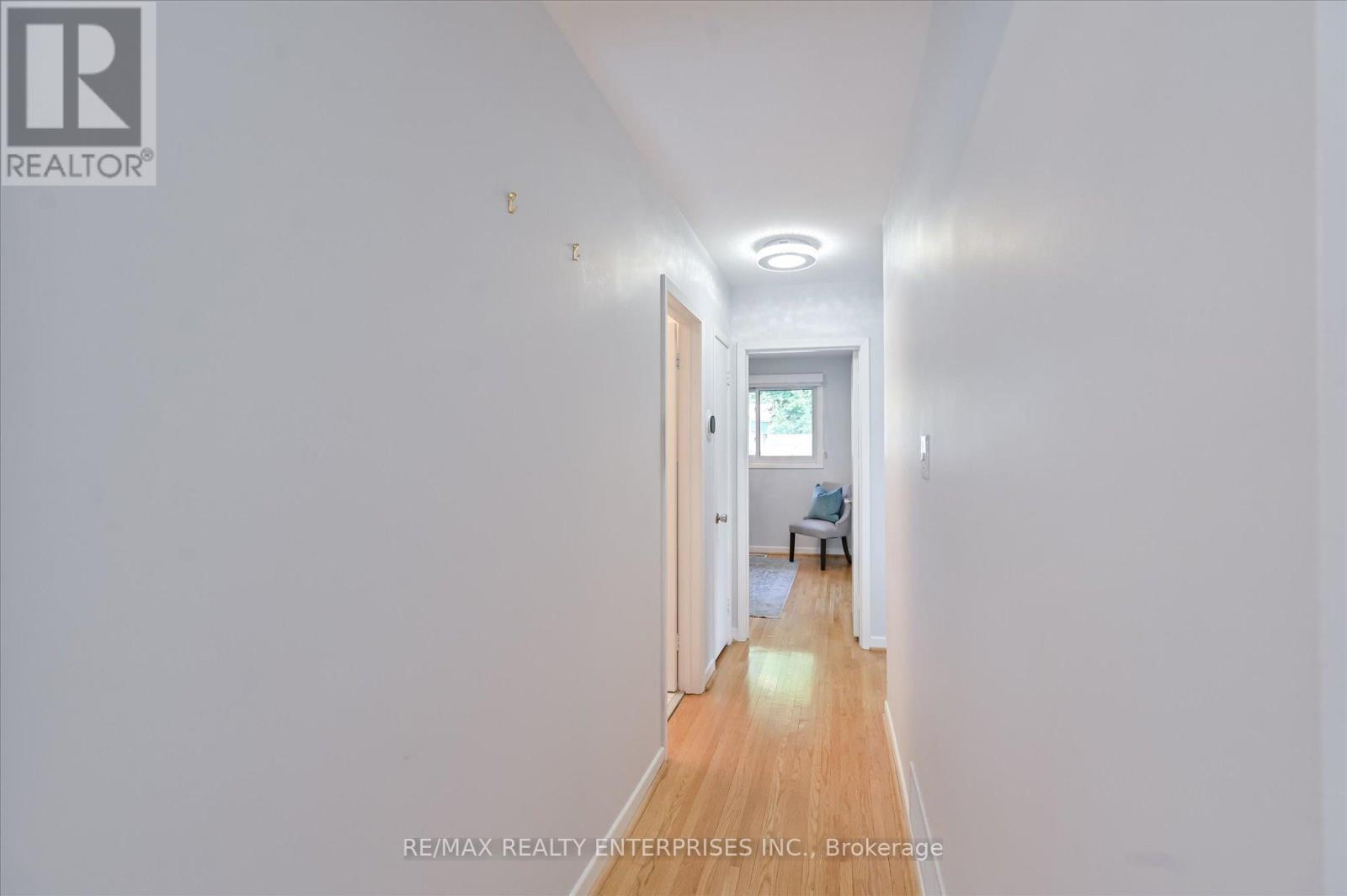 Photo 20 of 1544 Swanage Crescent, Mississauga ON