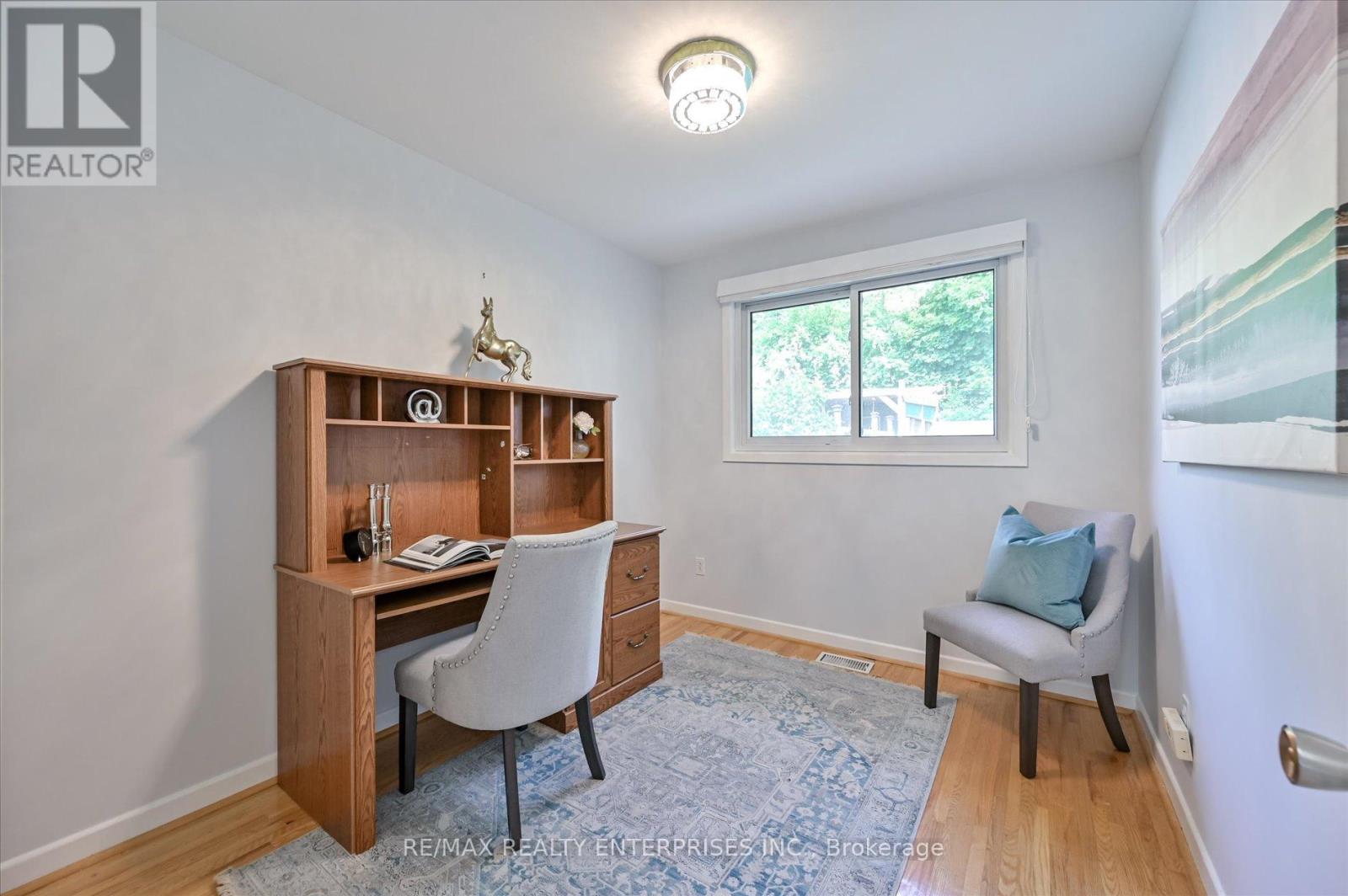 Photo 19 of 1544 Swanage Crescent, Mississauga ON
