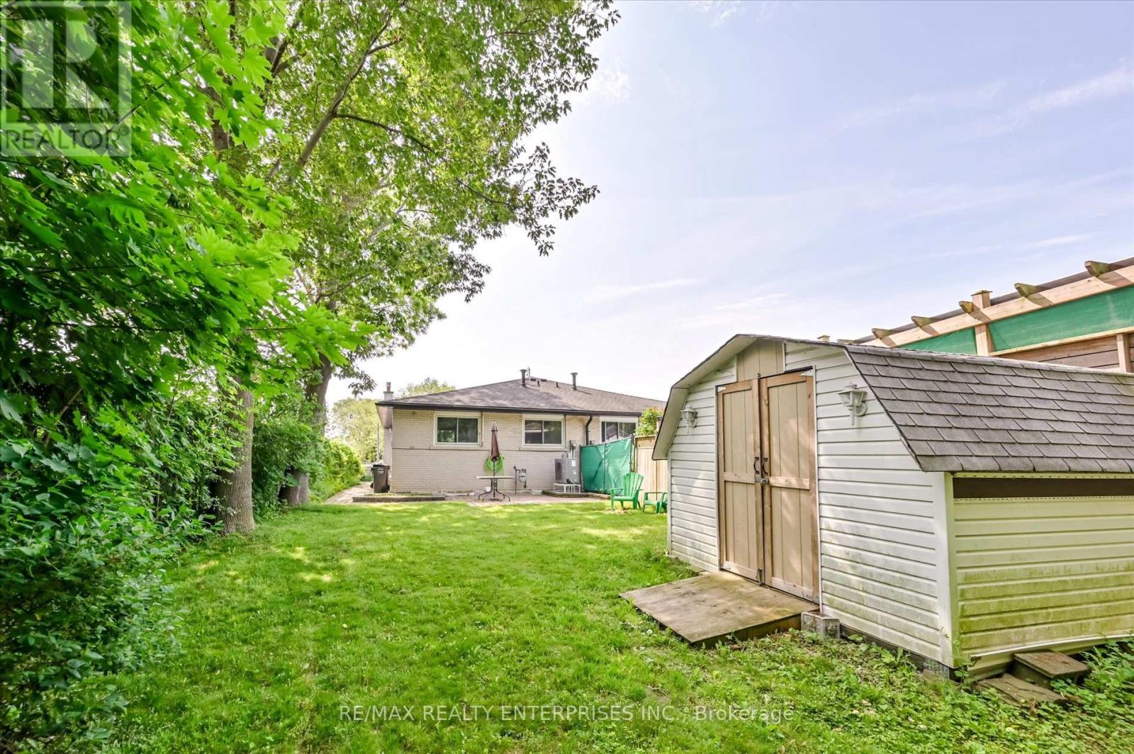 Photo 29 of 1544 Swanage Crescent, Mississauga ON