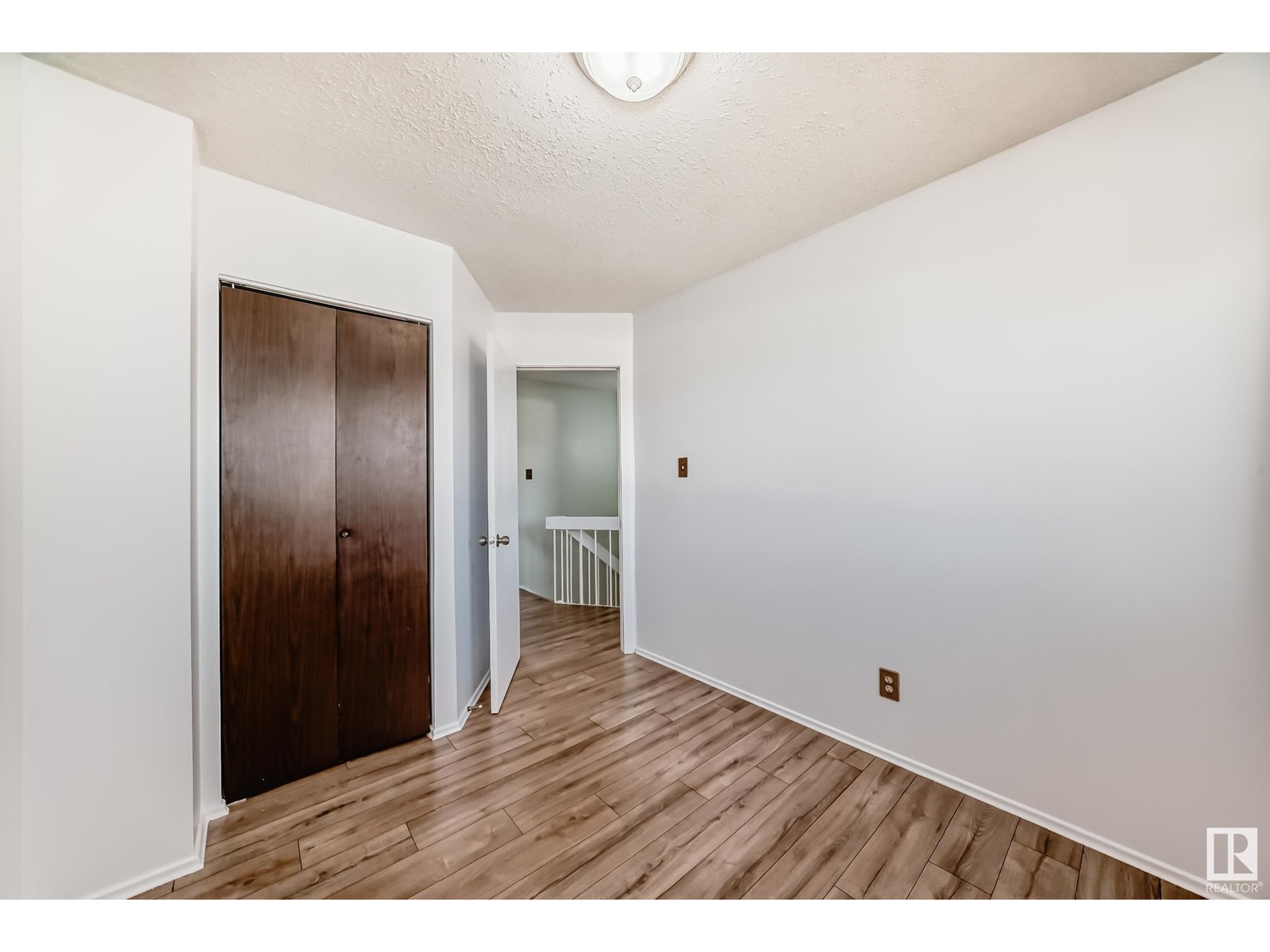 Photo 28 of 15106 114 A St Nw, Edmonton AB