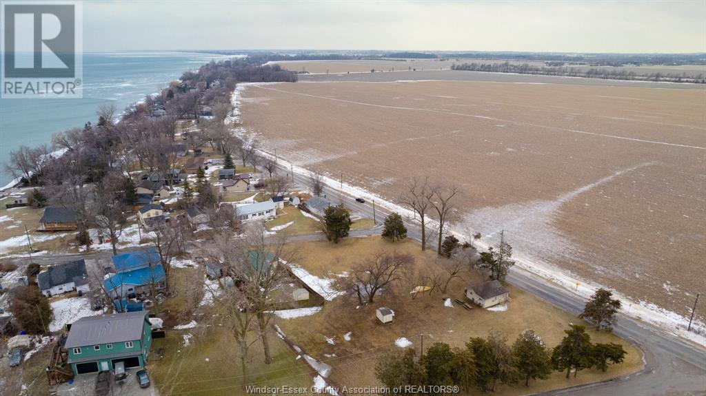 Photo 7 of 5 Beach, Leamington ON
