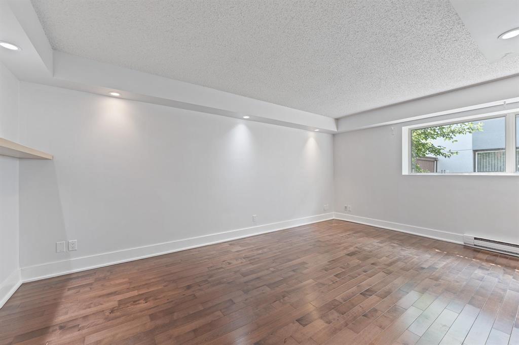 Photo 11 of 111 108 Chandos Avenue, Winnipeg MB