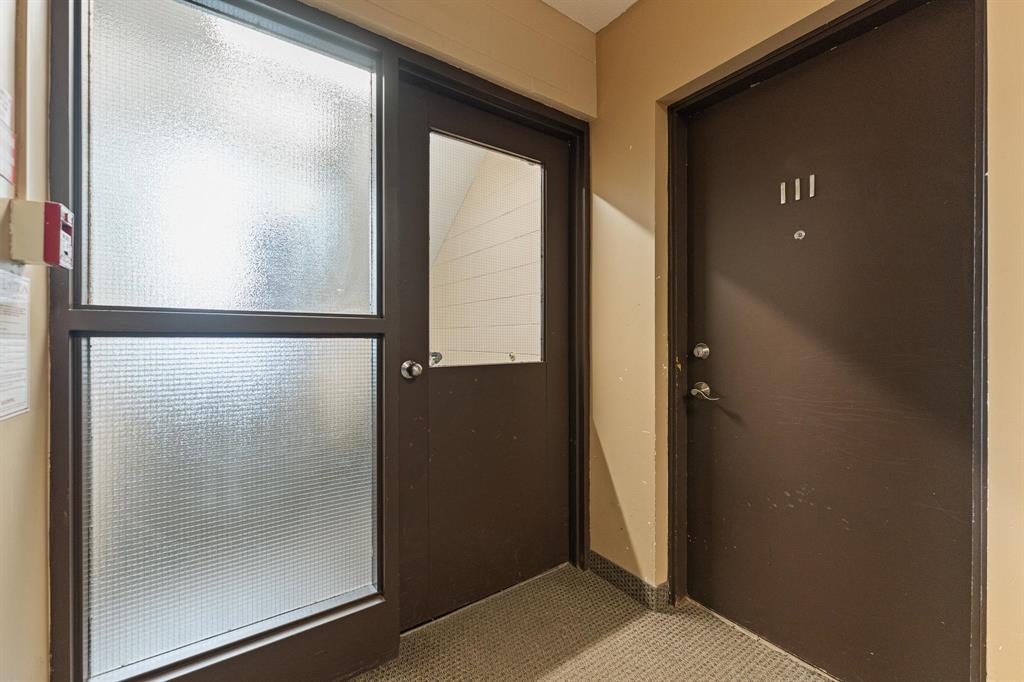 Photo 5 of 111 108 Chandos Avenue, Winnipeg MB