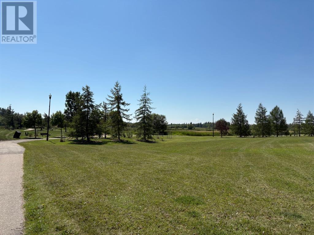 Photo 10 of 8833 60 Avenue, Grande Prairie AB