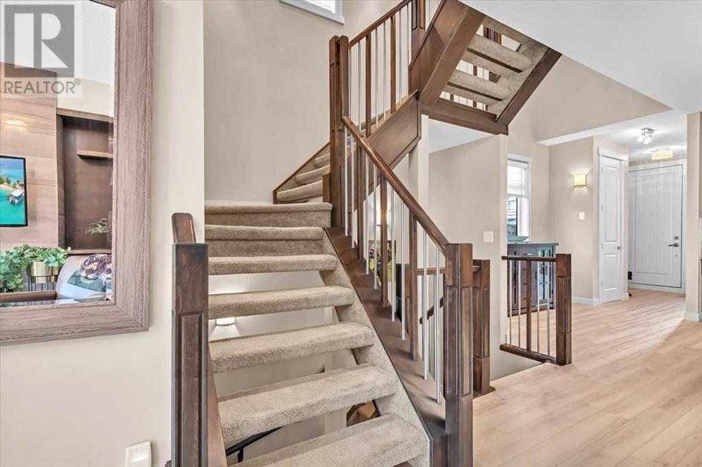 Single Family House for Sale in   Avenue NW Tuxedo Park Calgary 