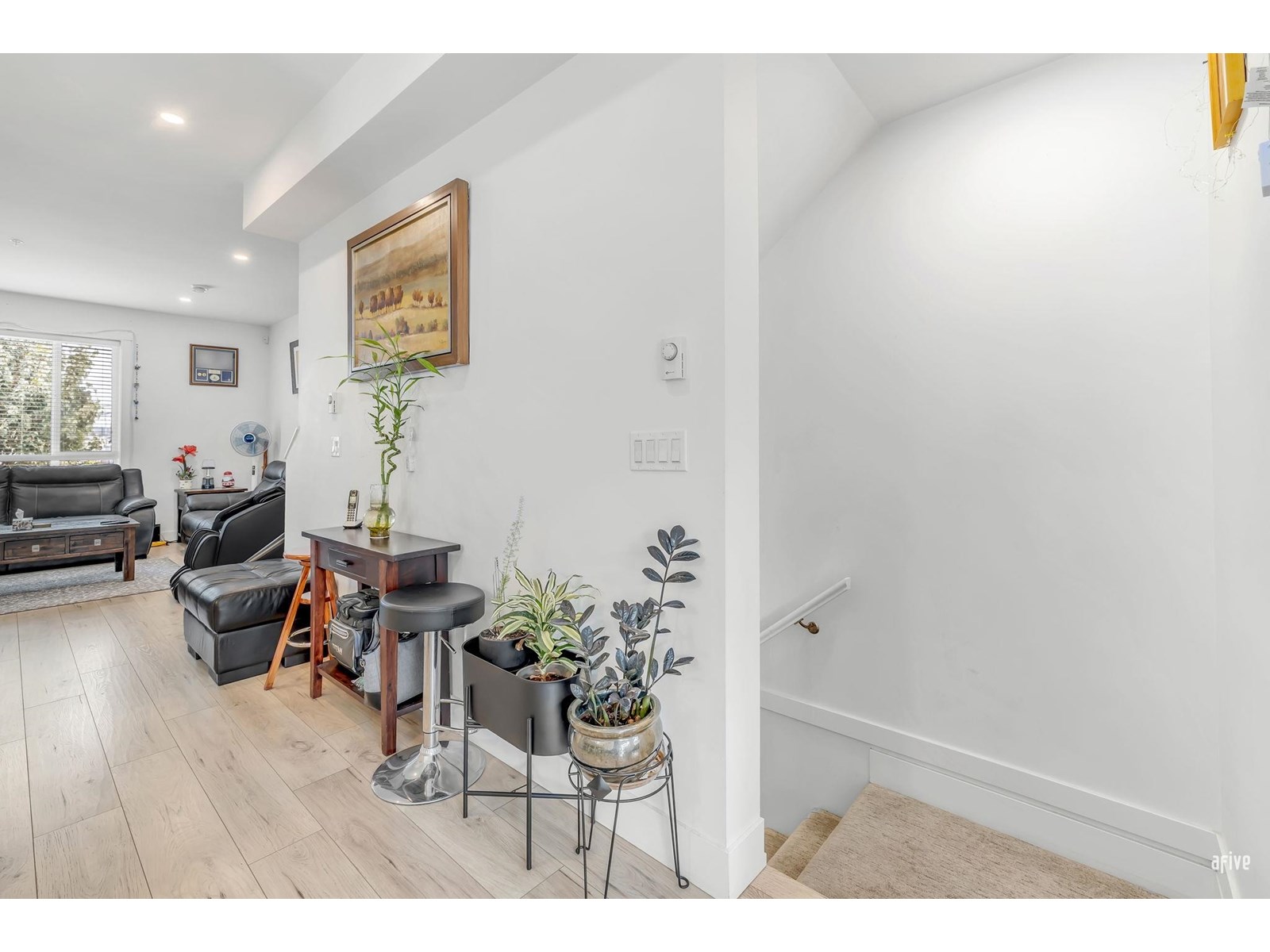 Photo 5 of 9 19704 55 A Avenue, Langley BC