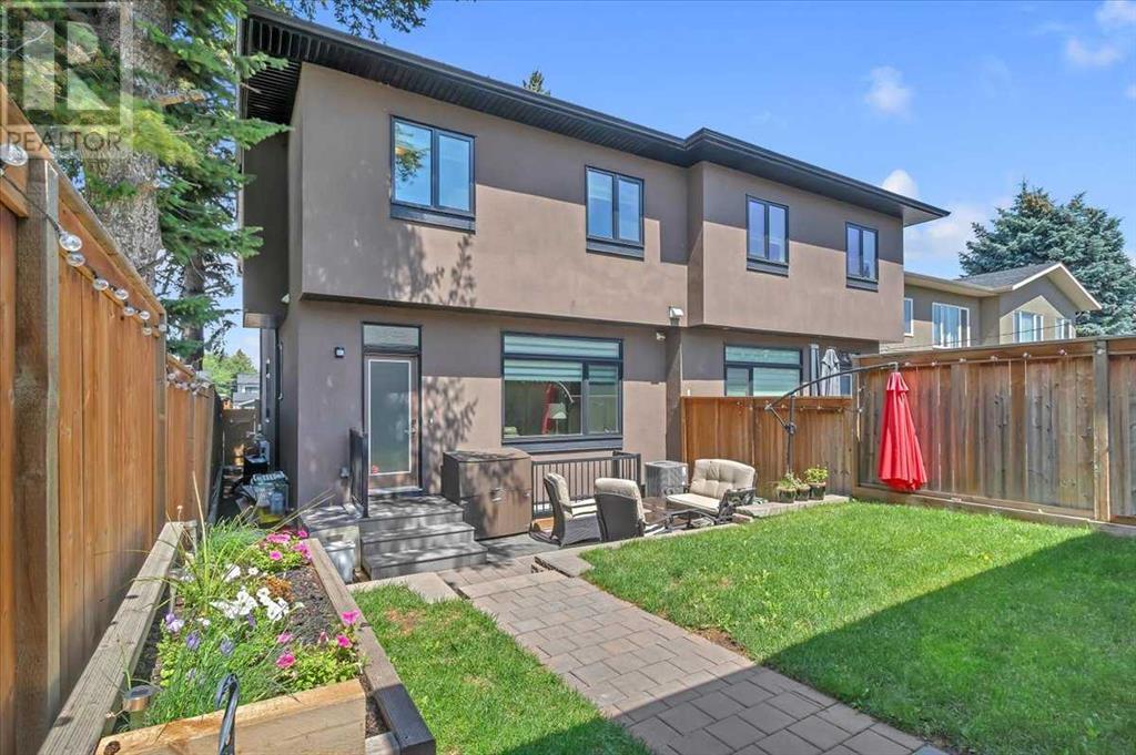 Single Family House for Sale in   Avenue NW Tuxedo Park Calgary 