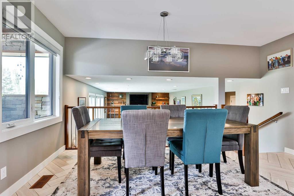 Photo 12 of 234 Mcmaster Boulevard W, Lethbridge AB