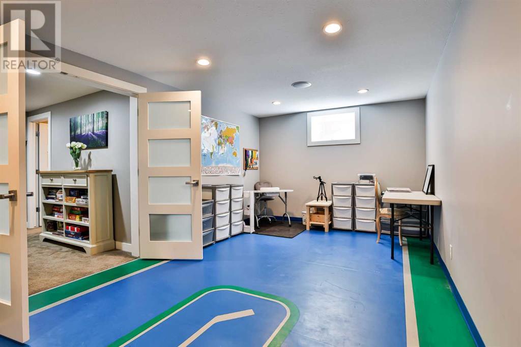 Photo 31 of 234 Mcmaster Boulevard W, Lethbridge AB