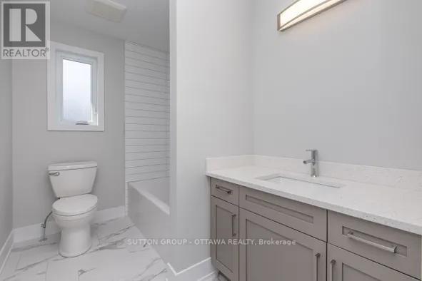 Photo 7 of A 473 Hilson Avenue, Ottawa ON