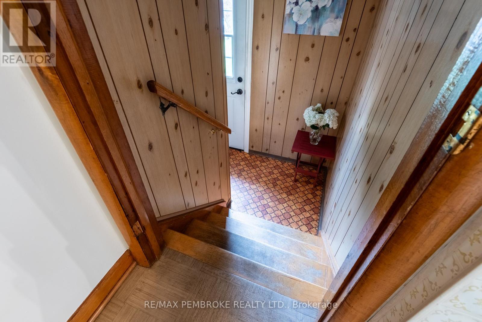 Photo 24 of 500 Herbert Street, Pembroke ON