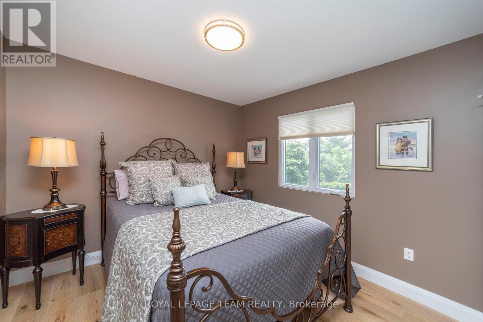 Photo 22 of 51 Aylen Avenue, Ottawa ON