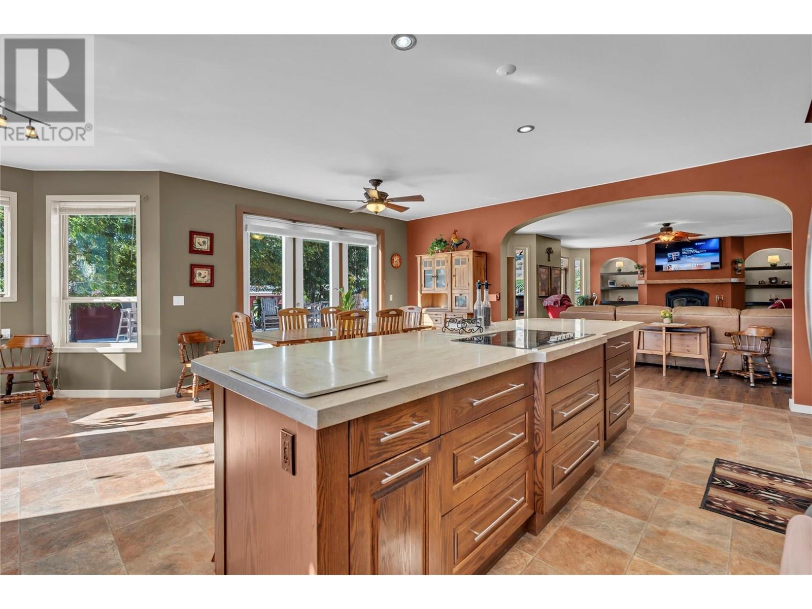 8705 ROAD 22 Road, Oliver