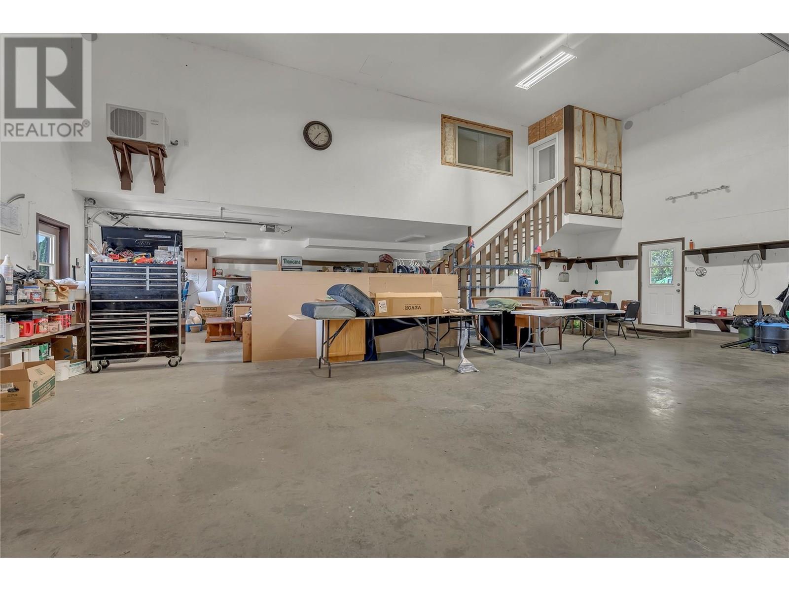 8705 ROAD 22 Road, Oliver